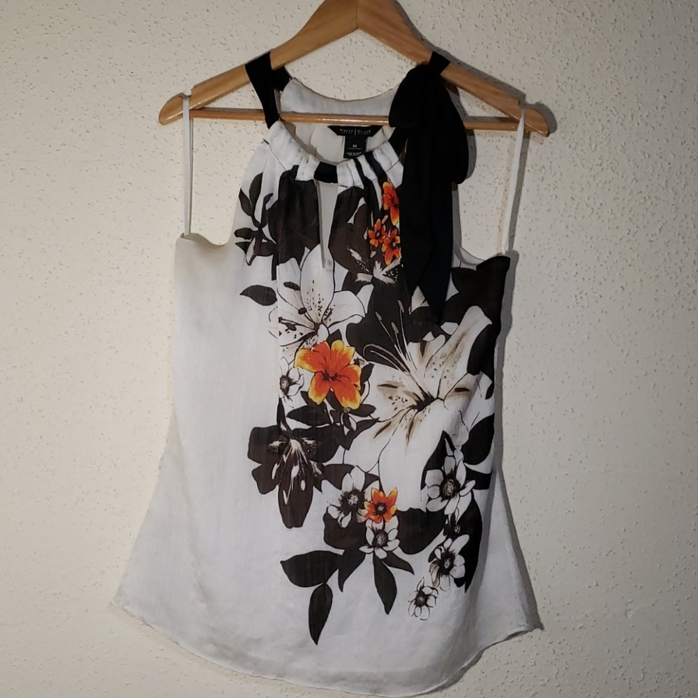 Shoulder tie blouse🦋